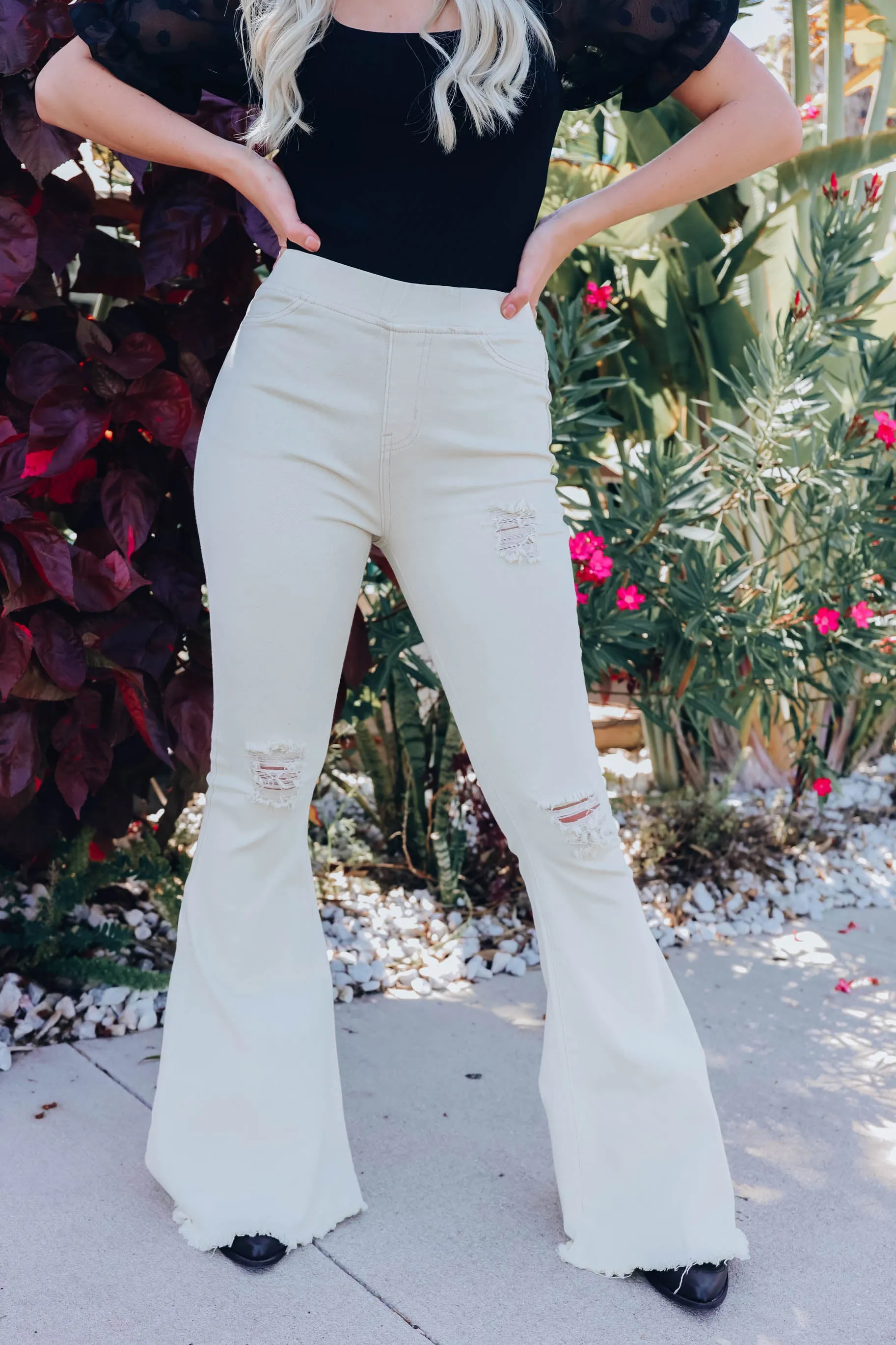 70's Twist Distressed Flare Jeans - Natural