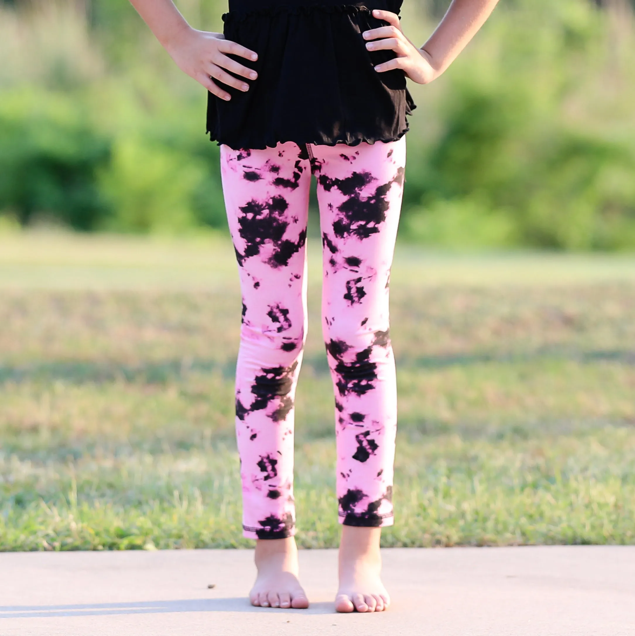 AnnLoren Baby Toddler Big Girls Boutique Black and Pink Tie Dye Leggings