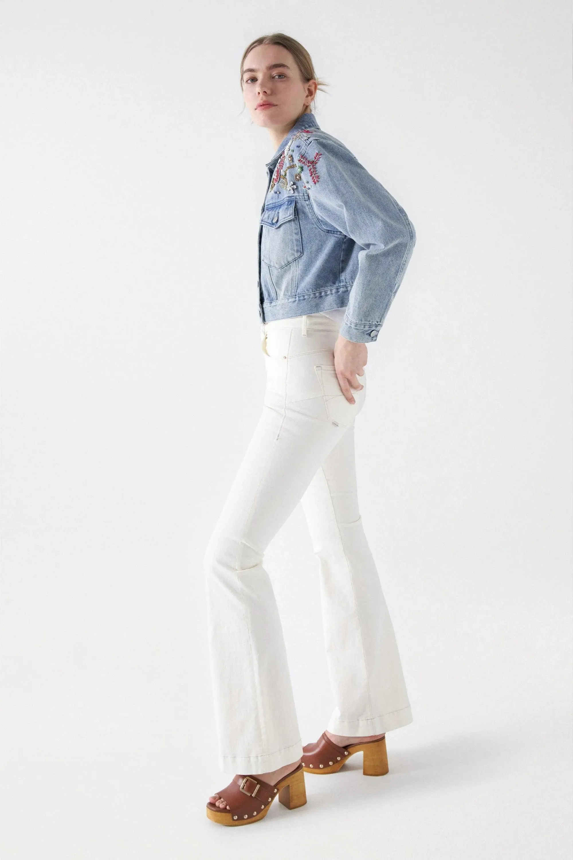 Chaqueta Salsa Jeans Vaquera con Detalles Bordados