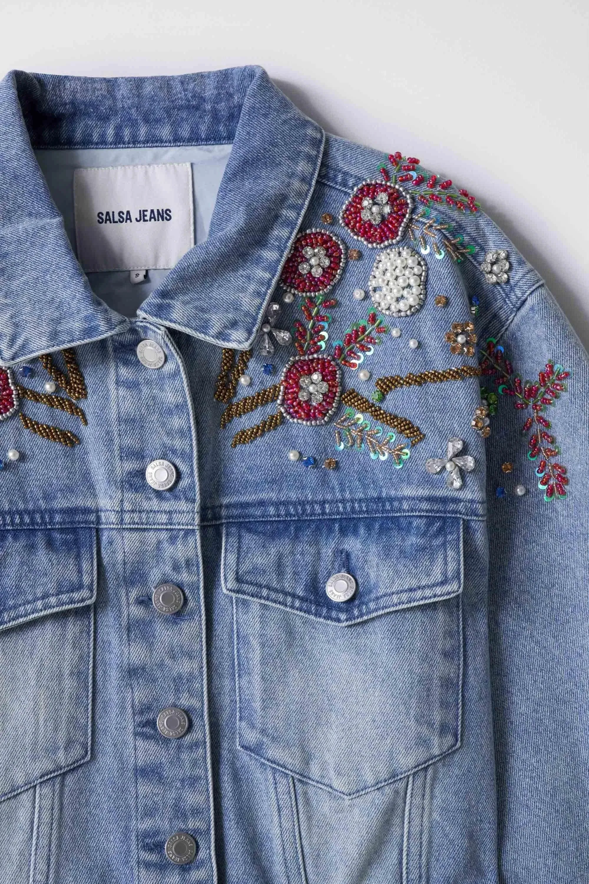 Chaqueta Salsa Jeans Vaquera con Detalles Bordados