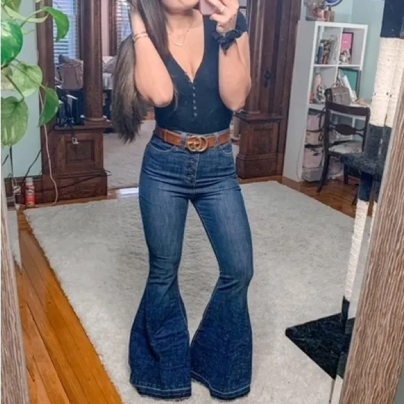 FREE PEOPLE Women's Irreplaceable High Waist Flare Jeans - Blue Size 27 - NWoT!