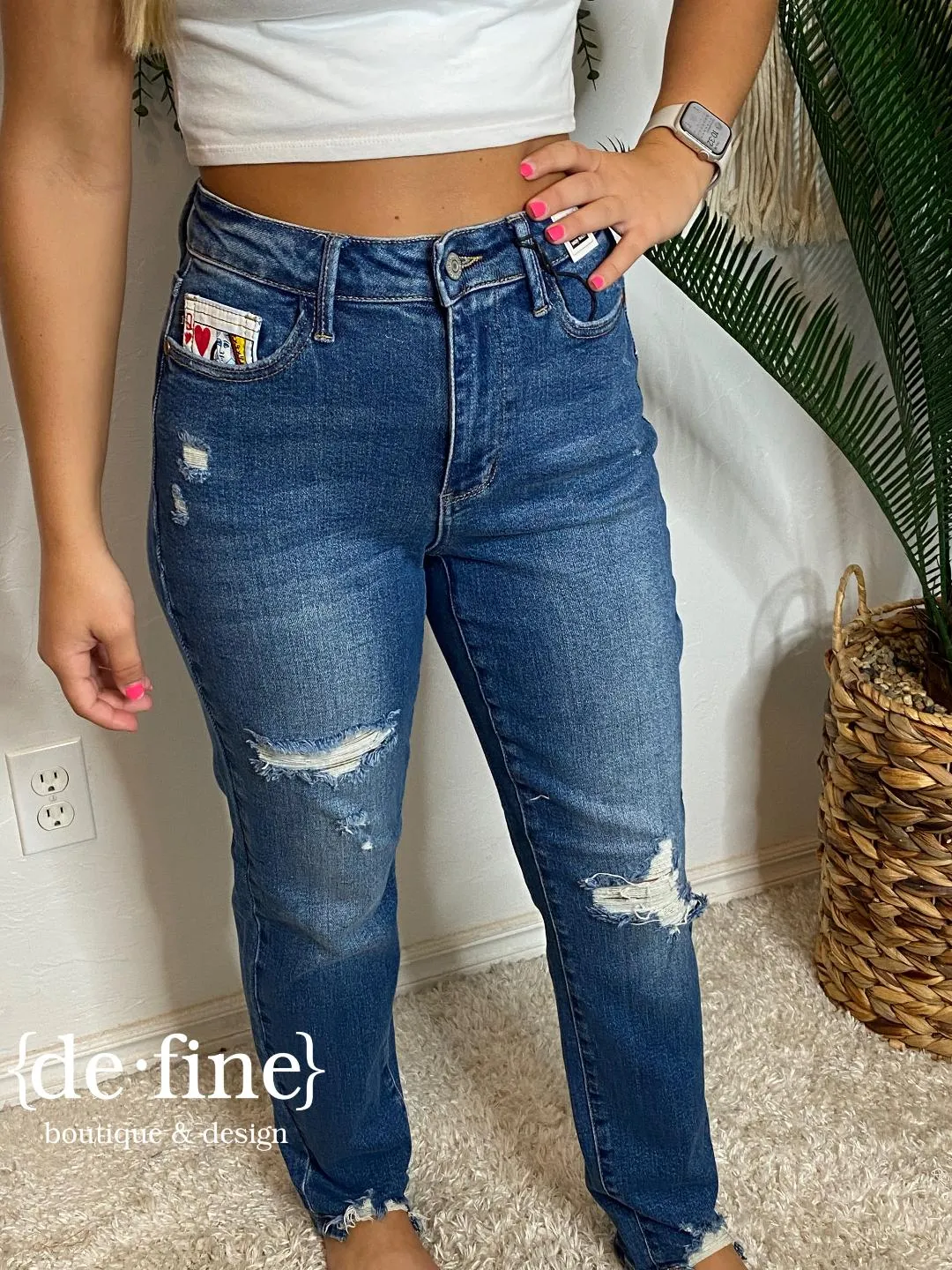 Judy Blue Queen of Hearts Boyfriend Jeans