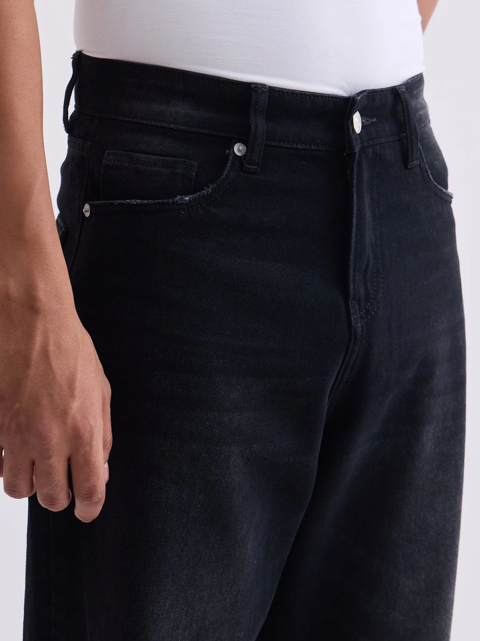 Loose Fit Black Jeans