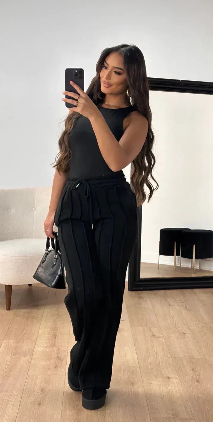 Margarieta - Casual Pants With Wide Legs For Women