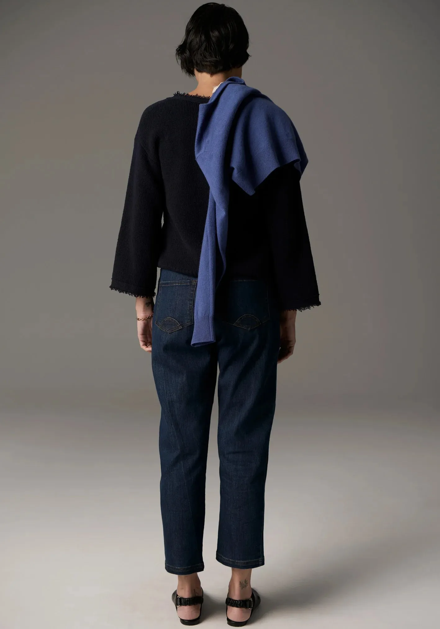 Nara Fringe V Top - Ink