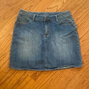 Nevada blue jeans skirt size 11–12
