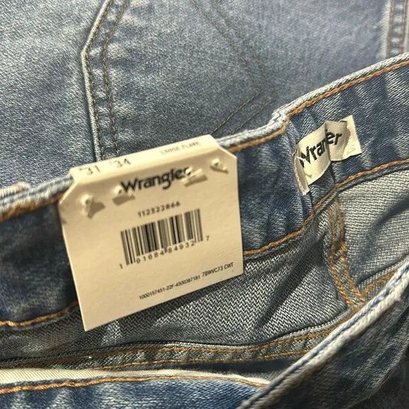 NWT Wrangler Women's Light Wash Bonnie Loose Flare Wide Jeans