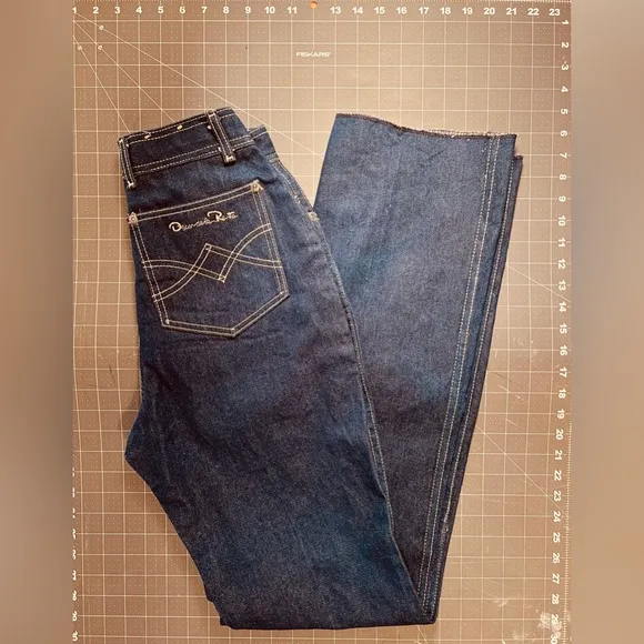 Oscar De La Renta Vintage No Stretch Denim High Rise Straight Leg Jeans 2 #0643