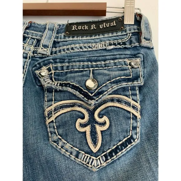 Rock Revival Elena Jeans 25