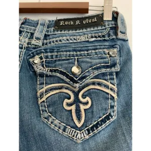 Rock Revival Elena Jeans 25