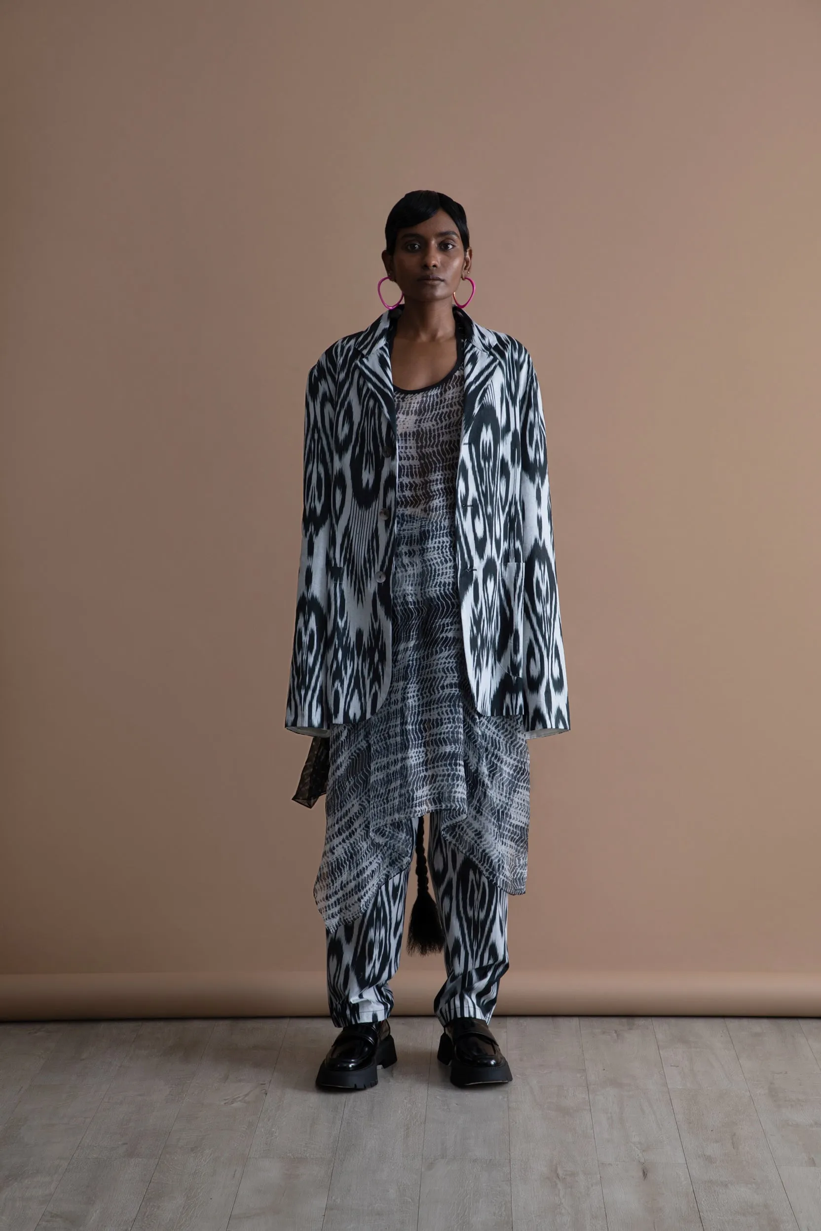 Summer Jacket Roche Cotton Silk Ikat Fashion Edit Kai-25 Urvashi Kaur