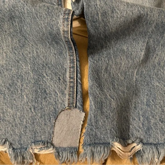 We the Free Distressed Jeans Sz 26 Free people (we the free) jeans!!!