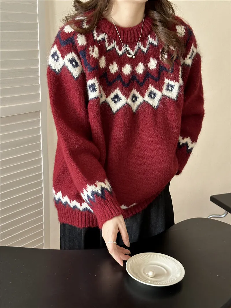 Women's Cozy Broderie Knit Sweater in Retro Style