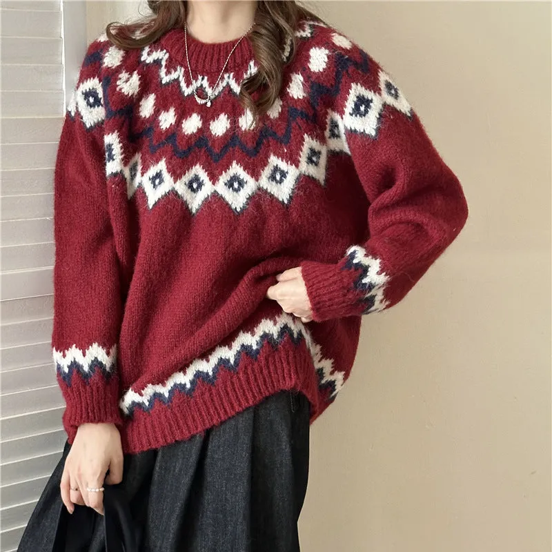 Women's Cozy Broderie Knit Sweater in Retro Style