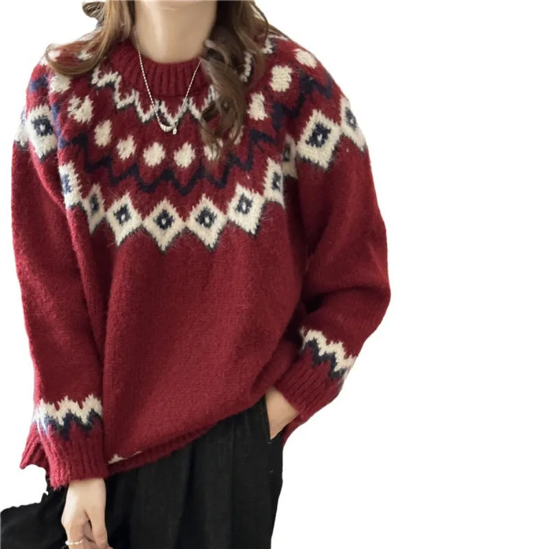 Women's Cozy Broderie Knit Sweater in Retro Style