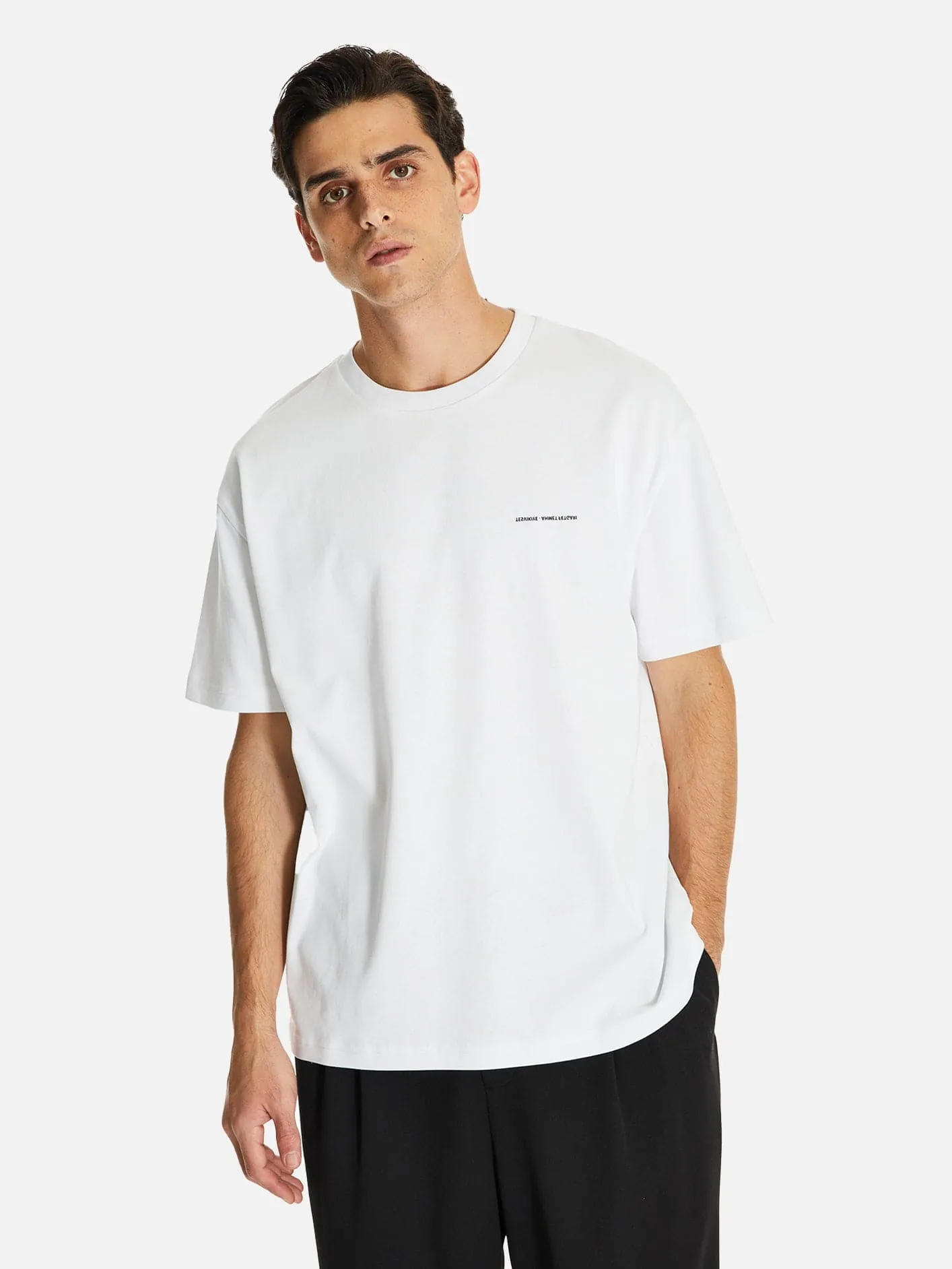 Yuza Logo Baskılı Relaxed Kesim T-Shirt